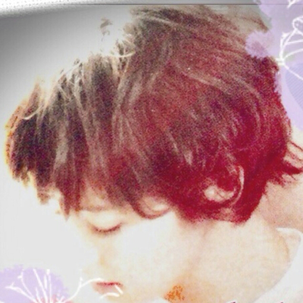 Su(❁´◡`❁)
