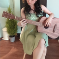 青いベンチ(女性キー)