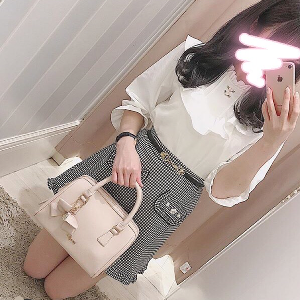 は