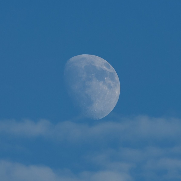 月空